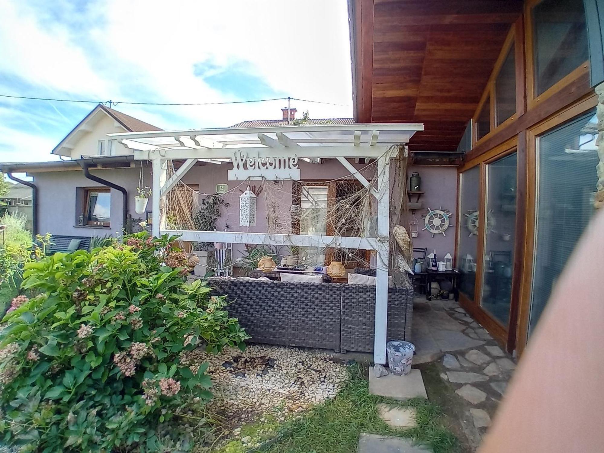 Art Room With Outdoor Living Любляна Екстериор снимка